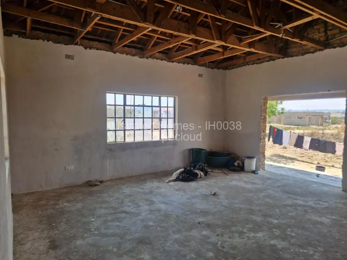 4 Bedroom House for Sale in Macheke, Macheke