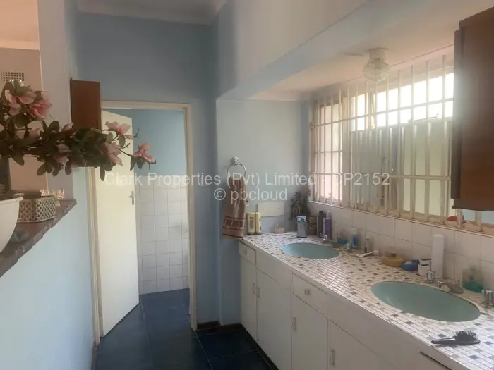 Residential Stand for Sale in Chisipite, Harare