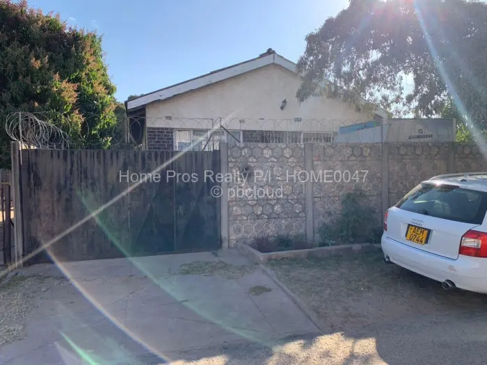 3 Bedroom House to Rent in Glen Norah, Harare