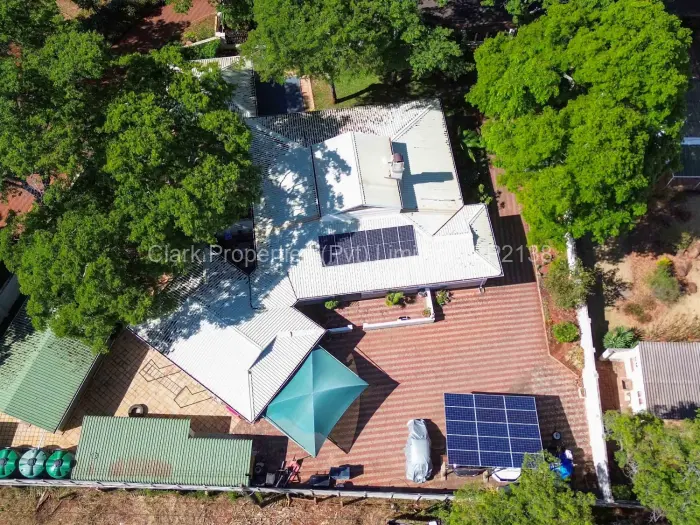 Townhouse/Complex/Cluster for Sale in Greystone Park, Harare