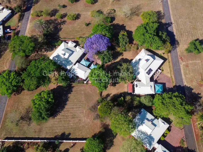 Townhouse/Complex/Cluster for Sale in Greystone Park, Harare