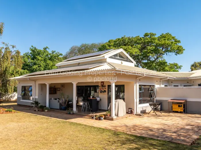 Townhouse/Complex/Cluster for Sale in Greystone Park, Harare