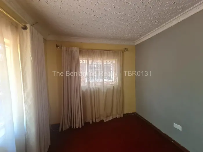 5 Bedroom House to Rent in Westgate