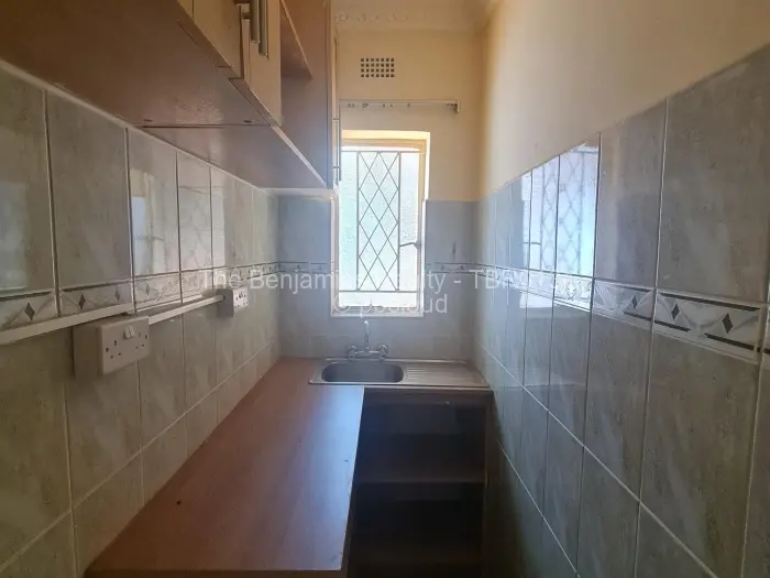 5 Bedroom House to Rent in Westgate