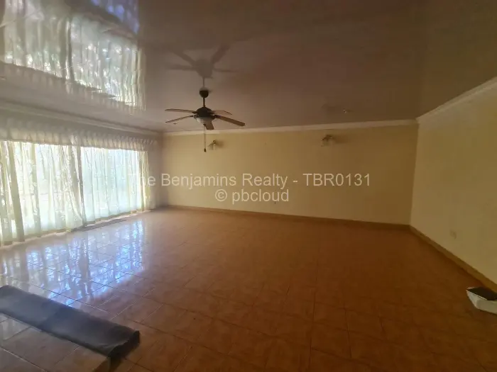 5 Bedroom House to Rent in Westgate