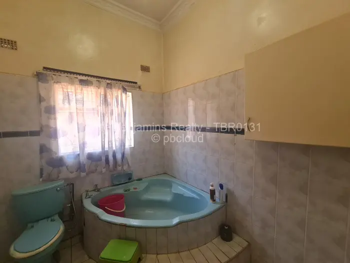 5 Bedroom House to Rent in Westgate