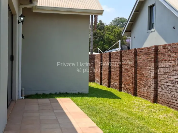 Townhouse/Complex/Cluster to Rent in Mount Pleasant, Harare