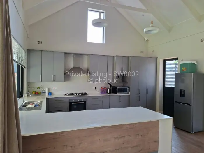 Townhouse/Complex/Cluster to Rent in Mount Pleasant, Harare