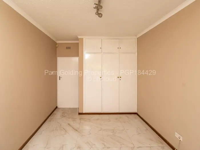 Townhouse/Complex/Cluster to Rent in Belgravia