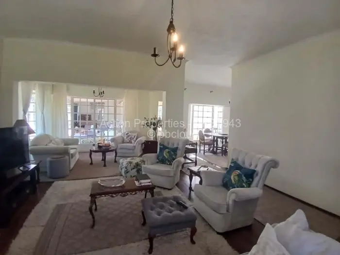 Townhouse/Complex/Cluster to Rent in Avondale