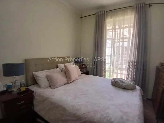Townhouse/Complex/Cluster to Rent in Avondale