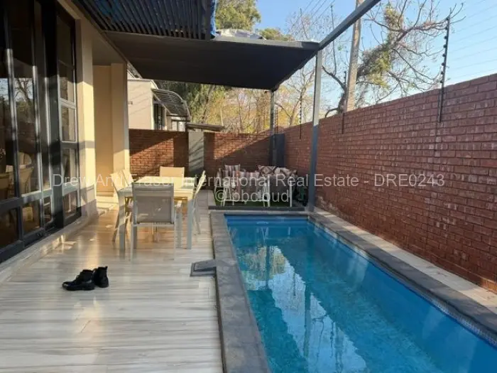 Townhouse/Complex/Cluster for Sale in Mount Pleasant, Harare