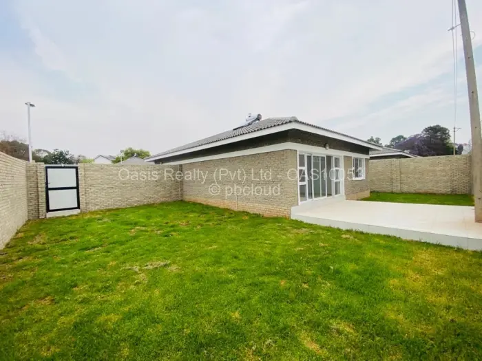 2 Bedroom Cottage/Garden Flat to Rent in Greendale, Harare
