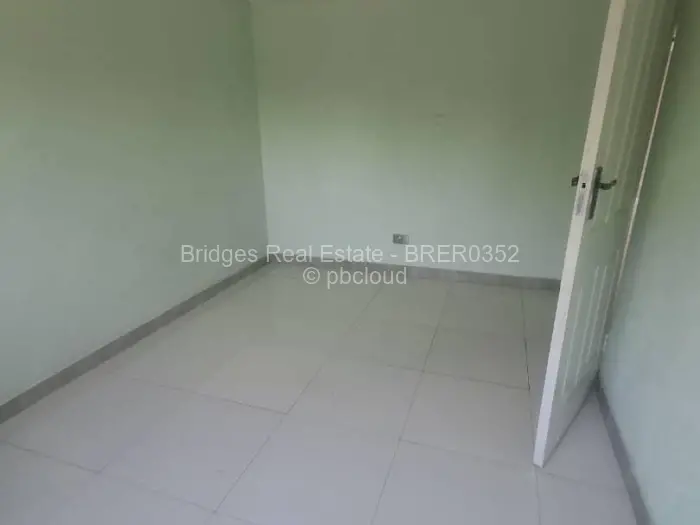 2 Bedroom House to Rent in Mount Pleasant Heights