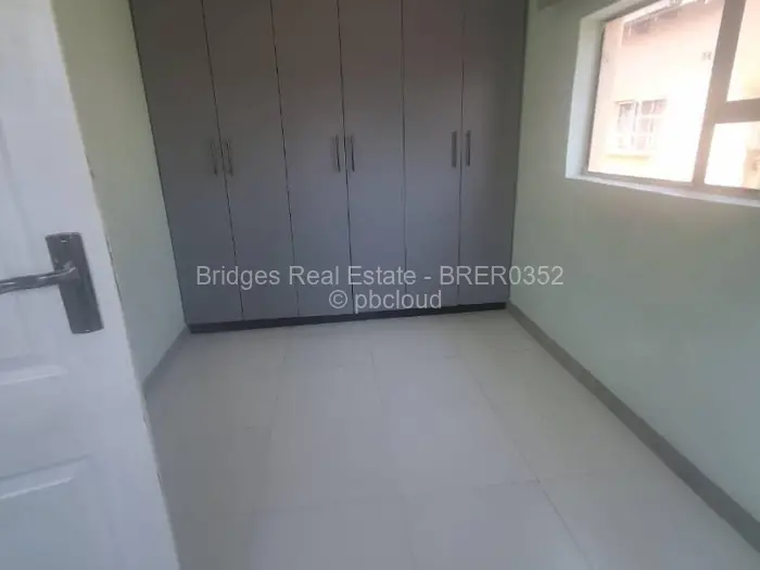 2 Bedroom House to Rent in Mount Pleasant Heights