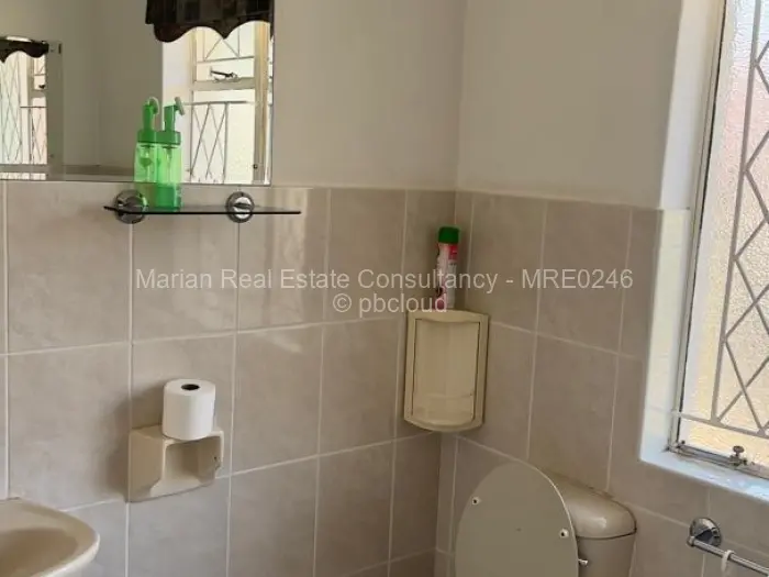 5 Bedroom House to Rent in Burnside, Bulawayo
