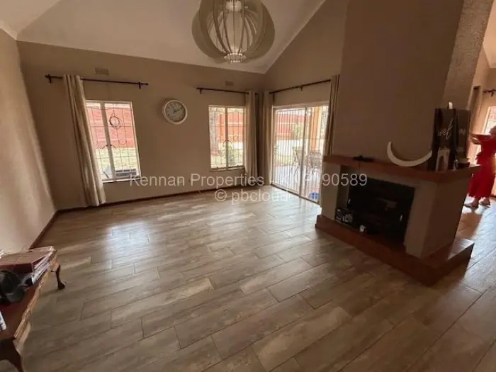 Townhouse/Complex/Cluster for Sale in Avondale, Harare