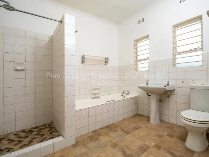 3 Bedroom House for Sale in Sunridge, Harare