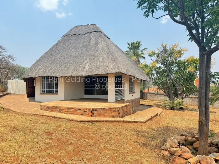 3 Bedroom House for Sale in Fortunes Gate, Bulawayo