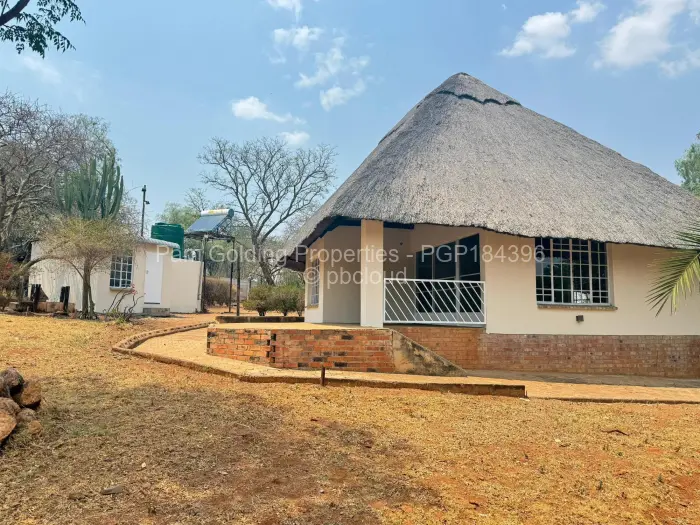 3 Bedroom House for Sale in Fortunes Gate, Bulawayo