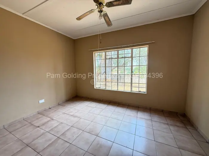 3 Bedroom House for Sale in Fortunes Gate, Bulawayo