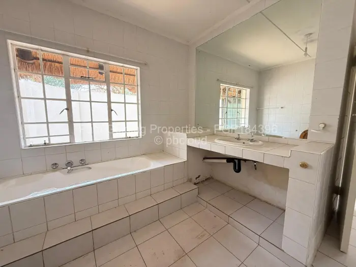 3 Bedroom House for Sale in Fortunes Gate, Bulawayo