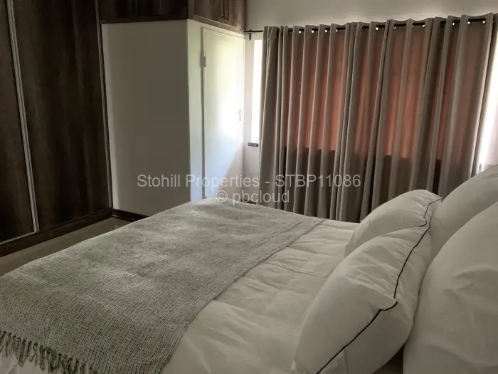 Flat/Apartment to Rent in Avondale