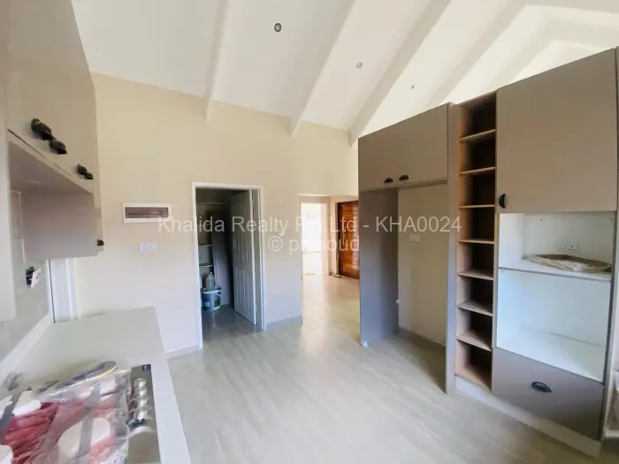 Townhouse/Complex/Cluster for Sale in Marlborough, Harare