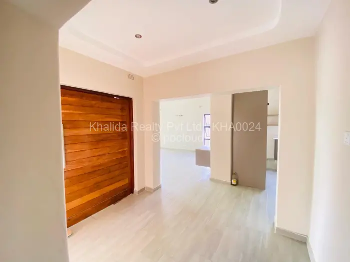 Townhouse/Complex/Cluster for Sale in Marlborough, Harare