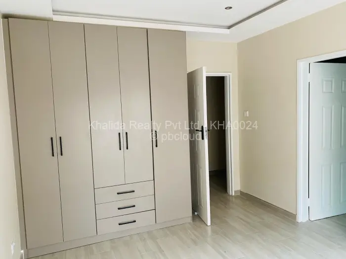 Townhouse/Complex/Cluster for Sale in Marlborough, Harare