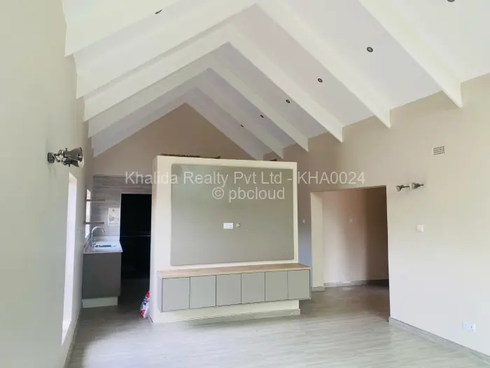 Townhouse/Complex/Cluster for Sale in Marlborough, Harare