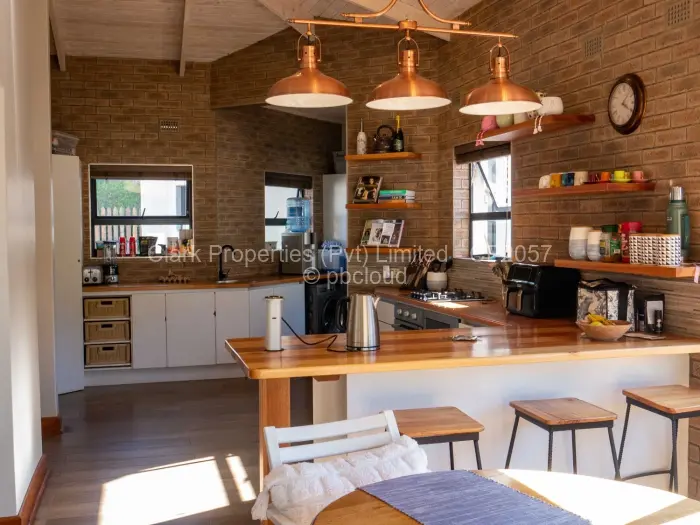 Townhouse/Complex/Cluster for Sale in Greystone Park, Harare