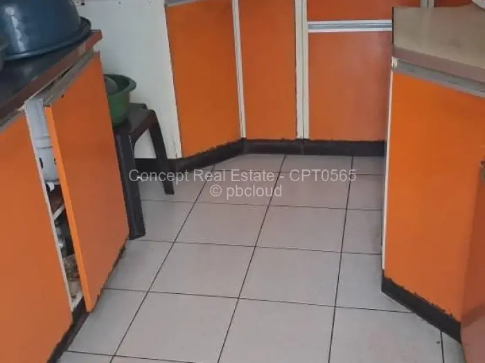 Warehouse/Industrial for Sale in Eastlea, Harare