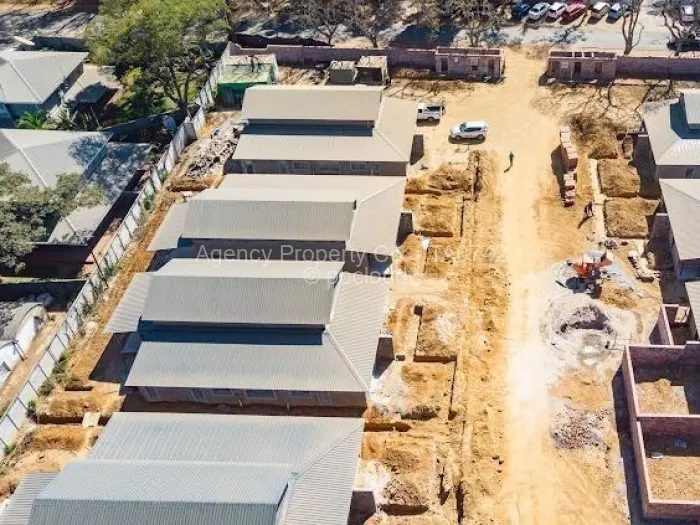 Townhouse/Complex/Cluster for Sale in Newlands, Harare