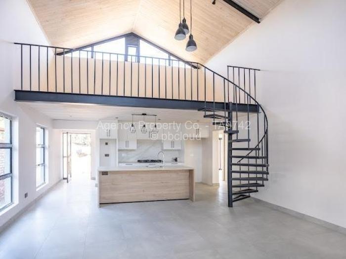 Townhouse/Cluster for Sale in Newlands, Harare