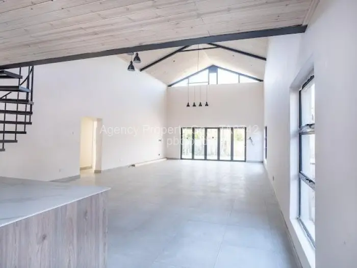 Townhouse/Complex/Cluster for Sale in Newlands, Harare
