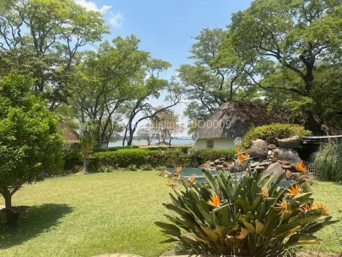 3 Bedroom House for Sale in Lake Chivero, Lake Chivero