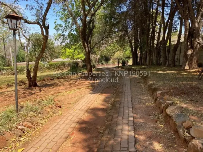3 Bedroom House for Sale in Murambi, Mutare