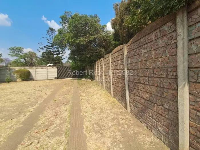 3 Bedroom House to Rent in Sunridge