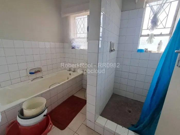 3 Bedroom House to Rent in Sunridge