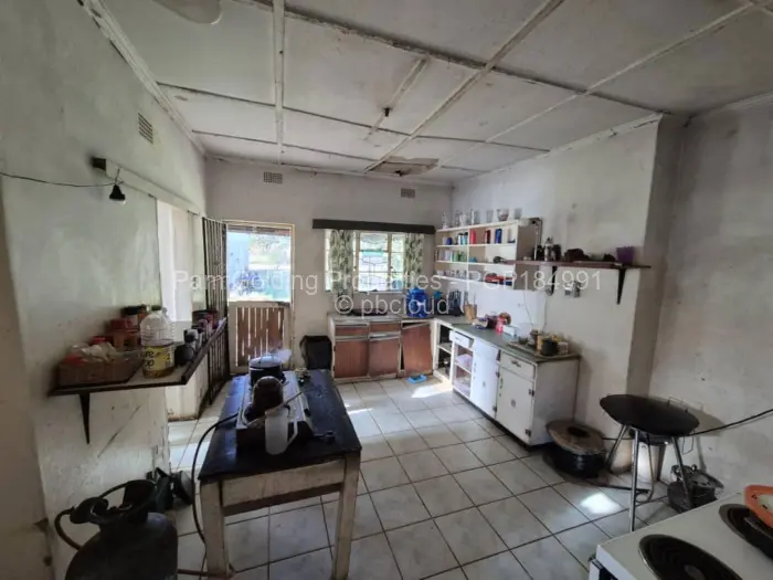 4 Bedroom House for Sale in Ridgemont, Gweru