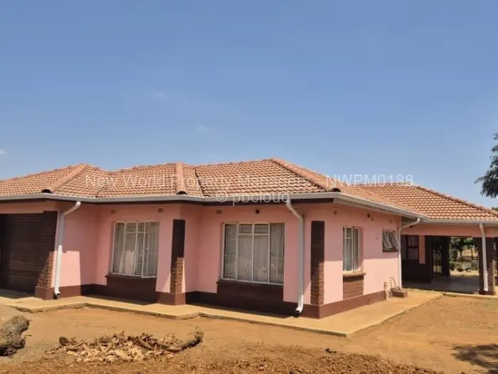 4 Bedroom House for Sale in Norton, Norton