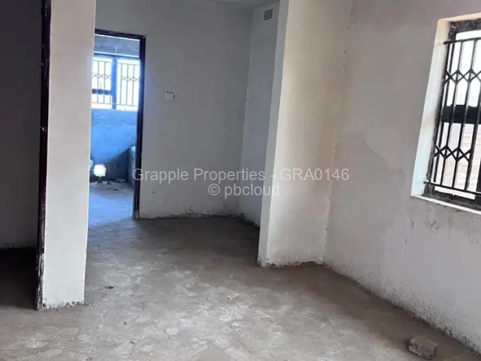 4 Bedroom House for Sale in Glen View, Harare