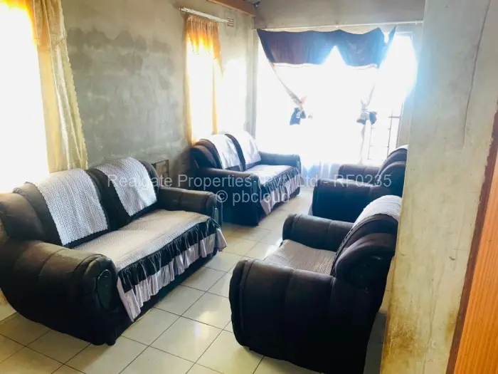 3 Bedroom House for Sale in Mbundane, Bulawayo
