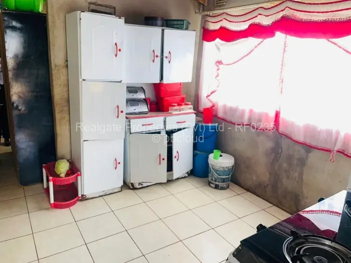 3 Bedroom House for Sale in Mbundane, Bulawayo