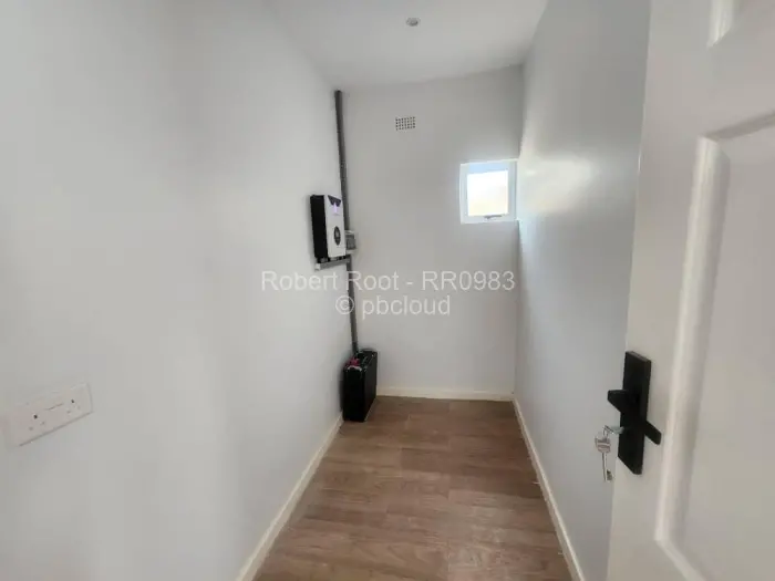 Townhouse/Complex/Cluster to Rent in Greendale North, Harare