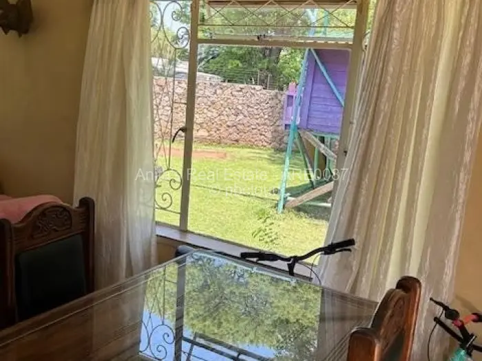 3 Bedroom House for Sale in Ilanda, Bulawayo