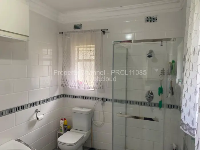 4 Bedroom House for Sale in Chisipite, Harare