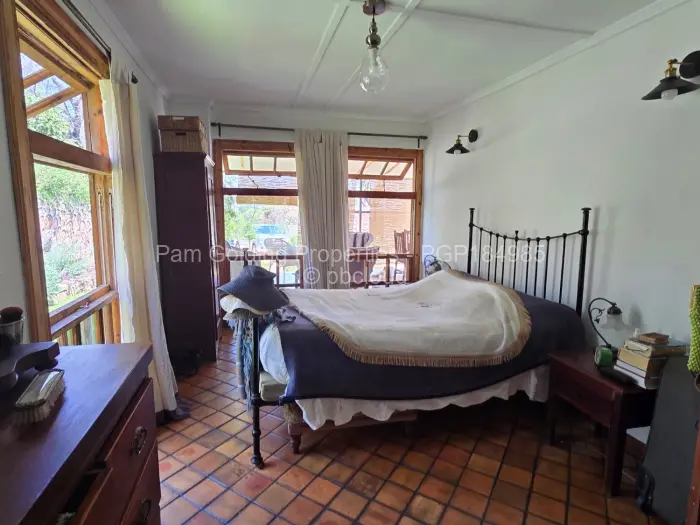 4 Bedroom House for Sale in Hillside Byo, Bulawayo
