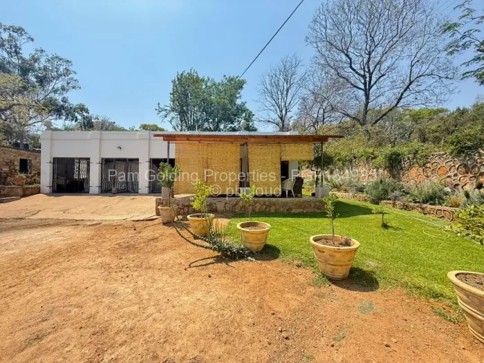 4 Bedroom House for Sale in Hillside Byo, Bulawayo